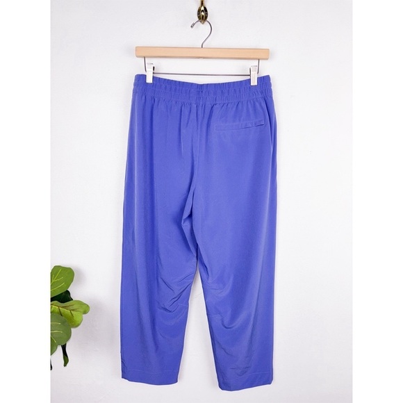 Athleta Arrival Pant in Pastel Purple Sz 8/P - Picture 4 of 8